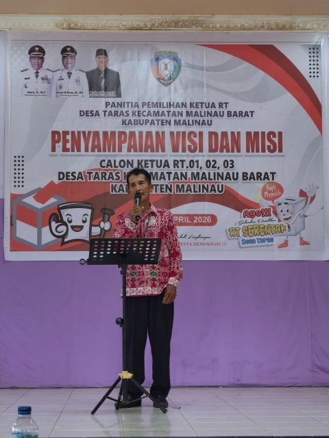 Penyampaian Visi-Misi Calon Ketua Rt 01 Desa Taras